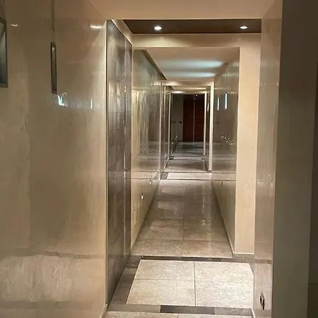 Crystal Centrale Milan